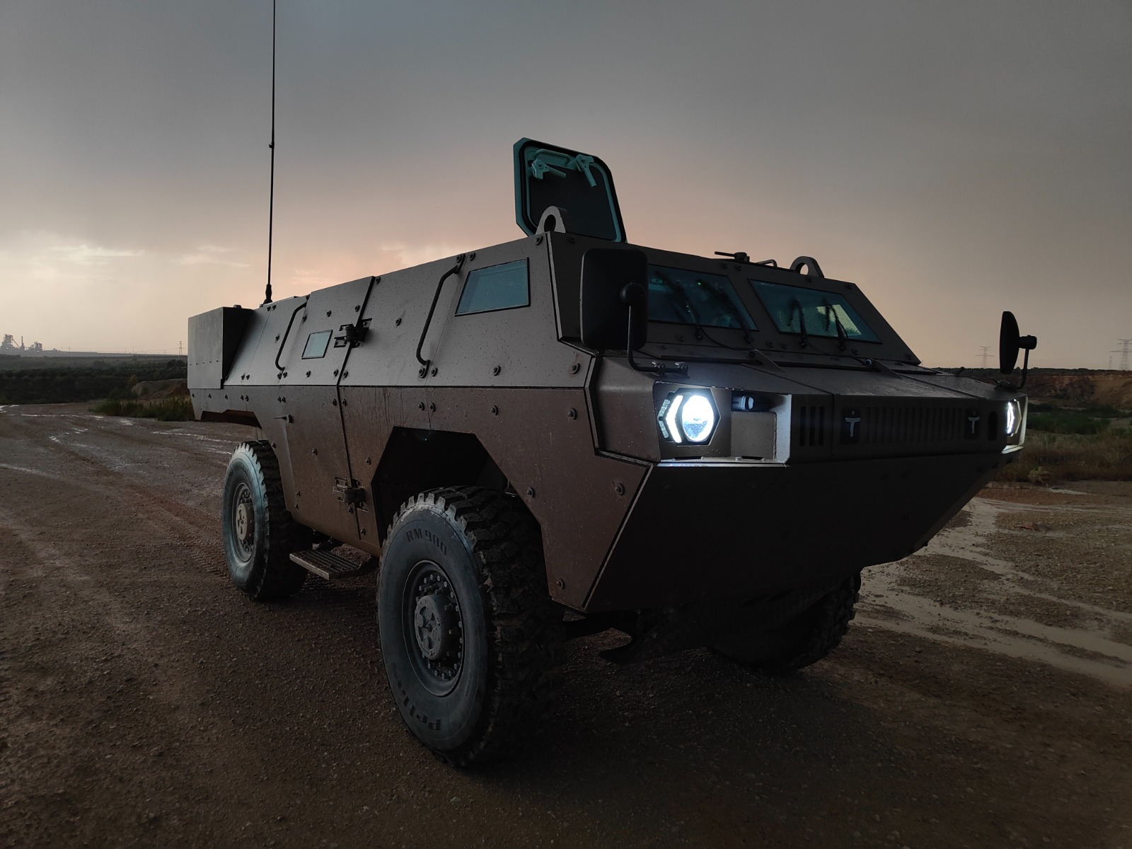 ASV 350 at dusk